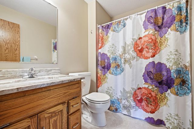 19331 Baldwin Street NW, Elk River, MN 55330