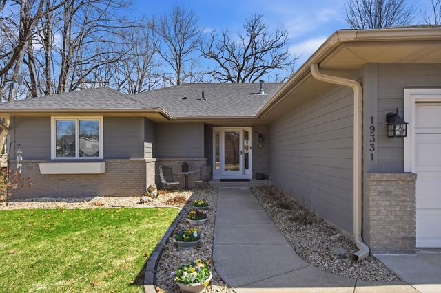 19331 Baldwin Street NW, Elk River, MN 55330