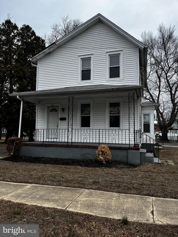 131 N 2ND ST, Hammonton, NJ 08037