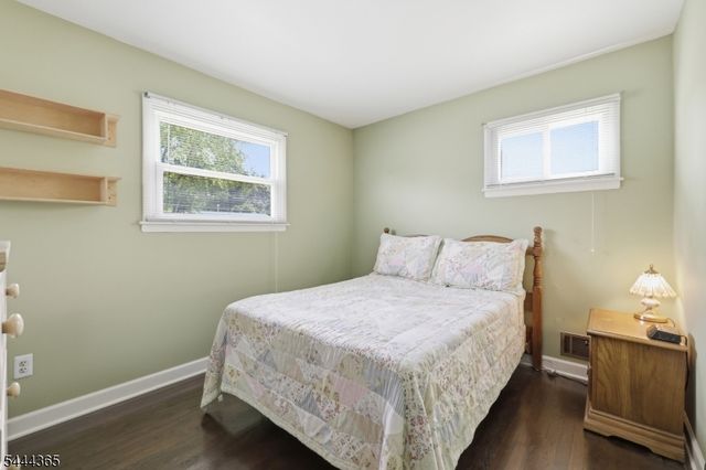 9 Brearly Cres, Mount Olive Twp., NJ 07836