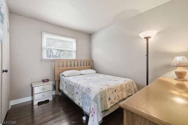 9 Brearly Cres, Mount Olive Twp., NJ 07836