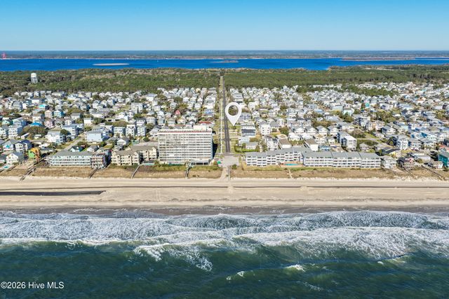 300 Ocean Boulevard, Carolina Beach, NC 28428