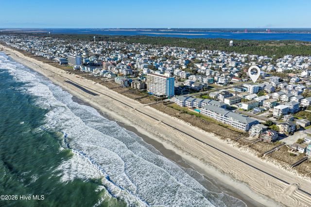 300 Ocean Boulevard, Carolina Beach, NC 28428