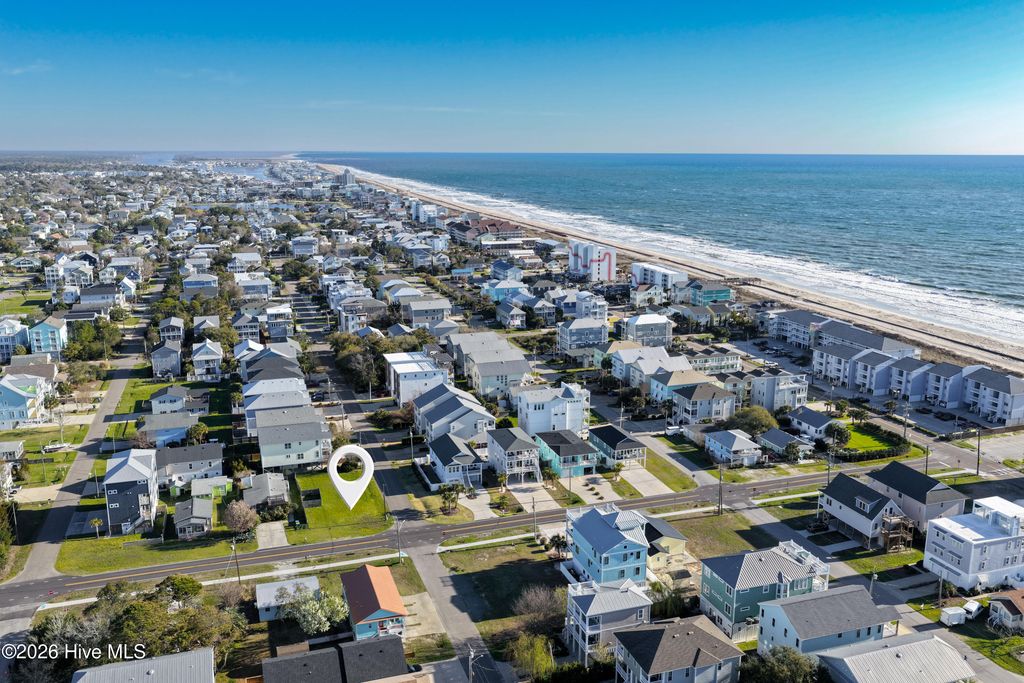 300 Ocean Boulevard, Carolina Beach, NC 28428
