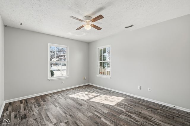 7520 Castleton Farms North Drive, Indianapolis, IN 46256