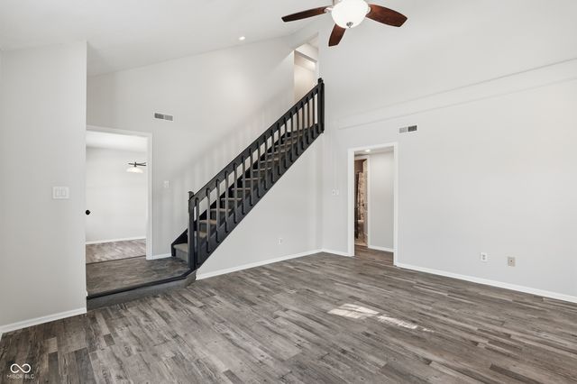 7520 Castleton Farms North Drive, Indianapolis, IN 46256