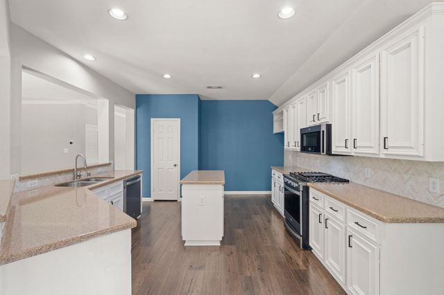 4602 Huntwood Hills Lane, Katy, TX 77494