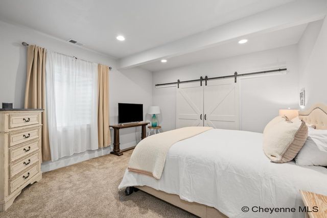 5712 CARMEL DR, Cheyenne, WY 82009