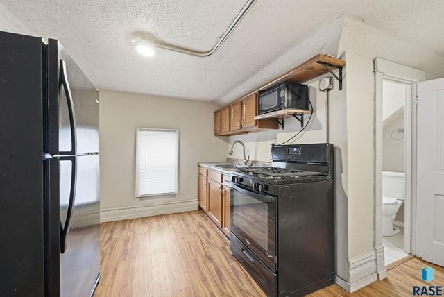 310 N Sherman Ave Avenue, Sioux Falls, SD 57103