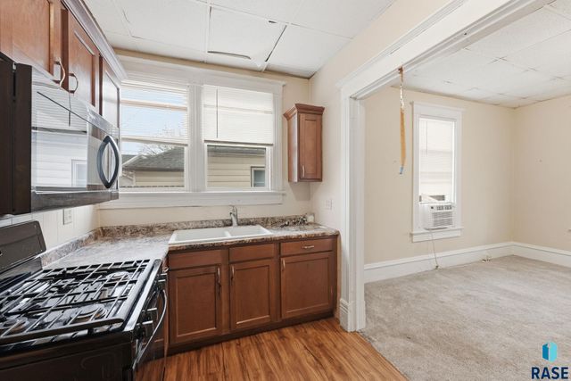 310 N Sherman Ave Avenue, Sioux Falls, SD 57103