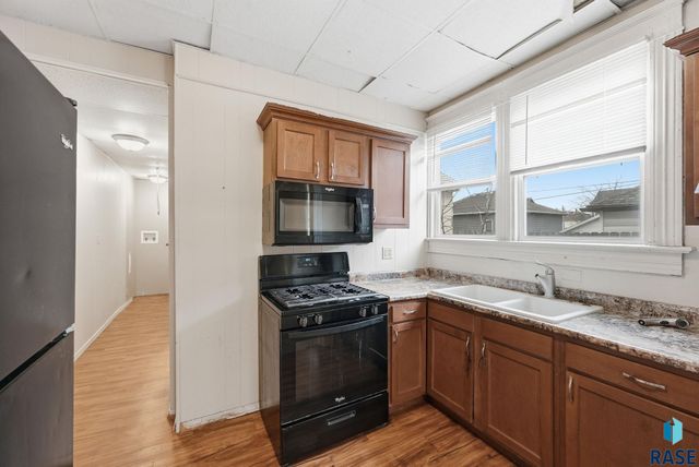 310 N Sherman Ave Avenue, Sioux Falls, SD 57103