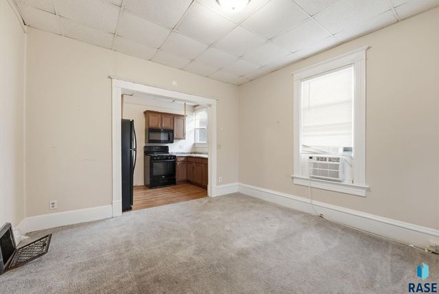 310 N Sherman Ave Avenue, Sioux Falls, SD 57103