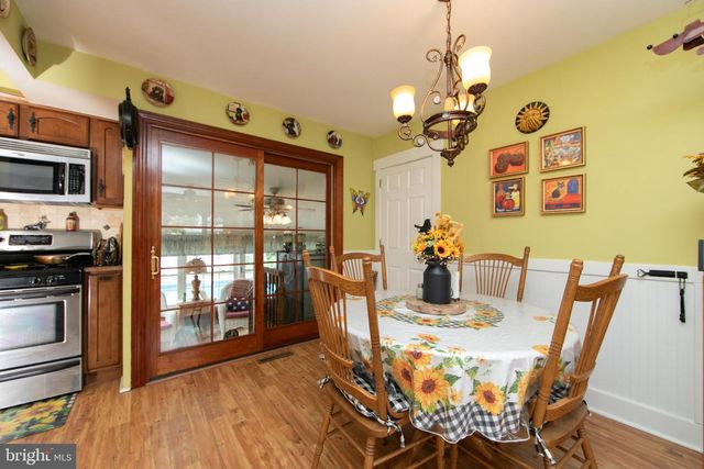 1209 CEDAR DR, Pine Hill, NJ 08021