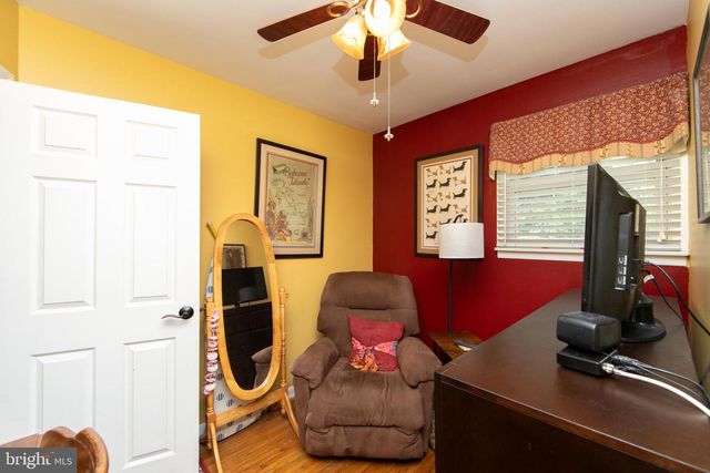 1209 CEDAR DR, Pine Hill, NJ 08021