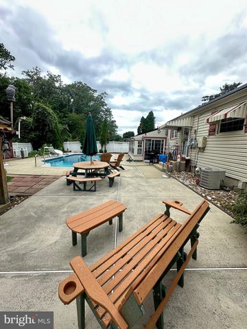 1209 CEDAR DR, Pine Hill, NJ 08021