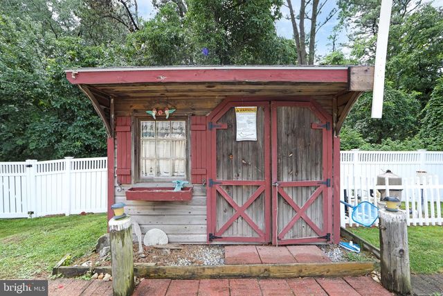 1209 CEDAR DR, Pine Hill, NJ 08021