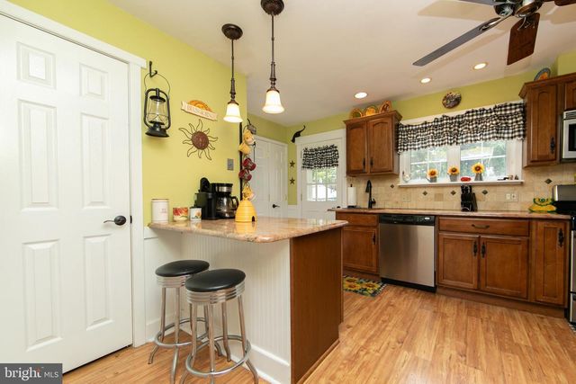 1209 CEDAR DR, Pine Hill, NJ 08021