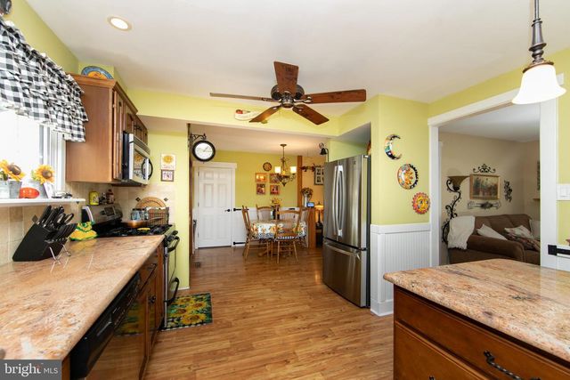 1209 CEDAR DR, Pine Hill, NJ 08021