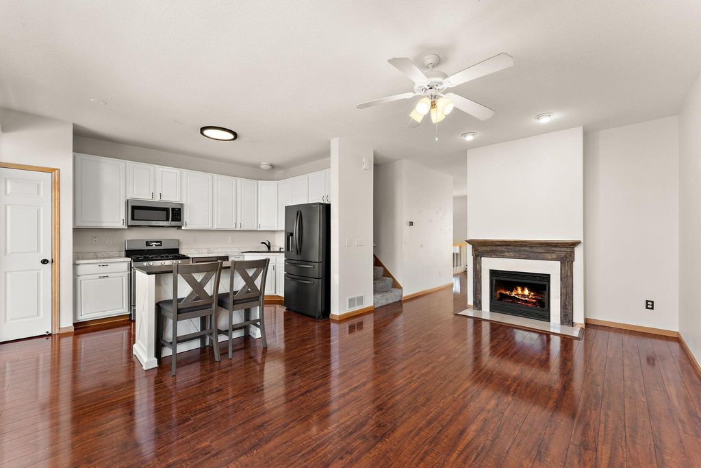 6750 158th Street W, Apple Valley, MN 55124 — photo 2
