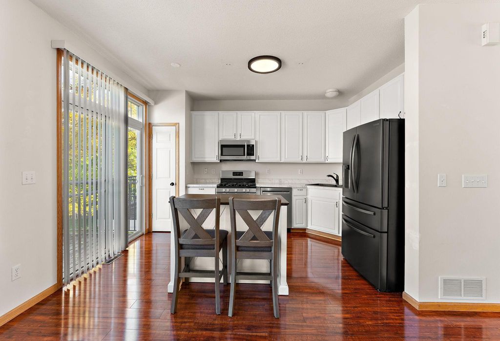 6750 158th Street W, Apple Valley, MN 55124 — photo 5