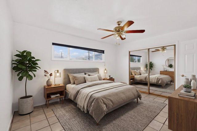 1009 Dakota Street NE, Albuquerque, NM 87110