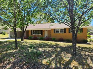 307 Fleming Drive, Bonaire, GA 31005