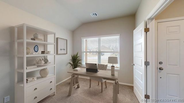 19 Blue Bell Street, Bristow, OK 74010