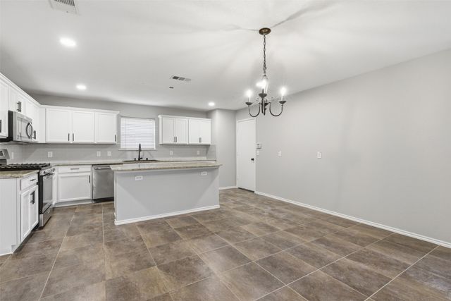 2104 Bent Tree Lane, Mesquite, TX 75181