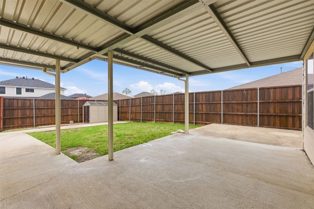 2104 Bent Tree Lane, Mesquite, TX 75181