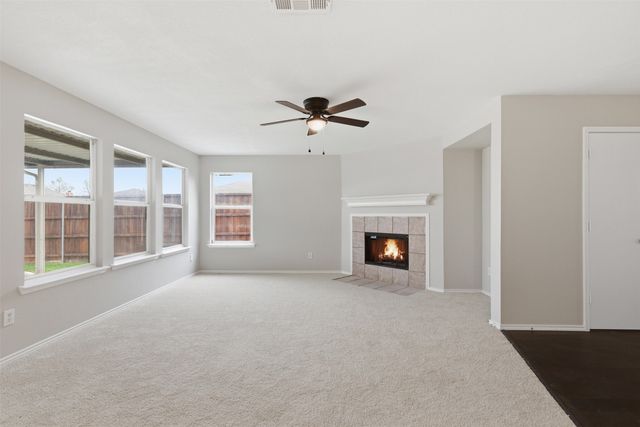 2104 Bent Tree Lane, Mesquite, TX 75181