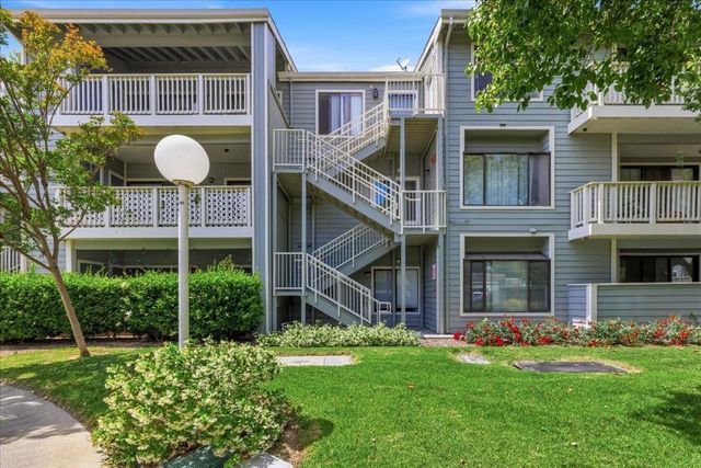 3475 Deerwood Terrace 304, Fremont, CA 94536