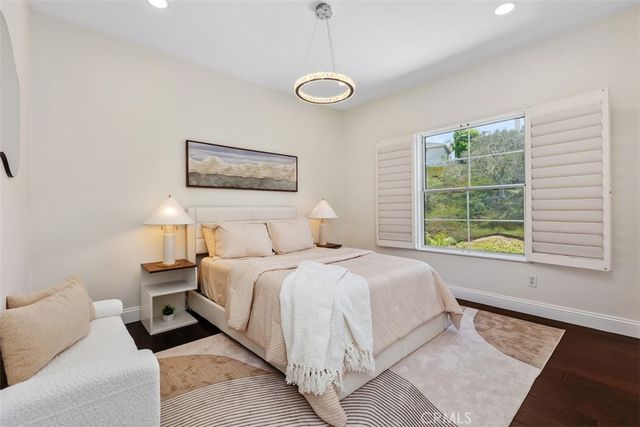 11 Coastal Oak, Aliso Viejo, CA 92656