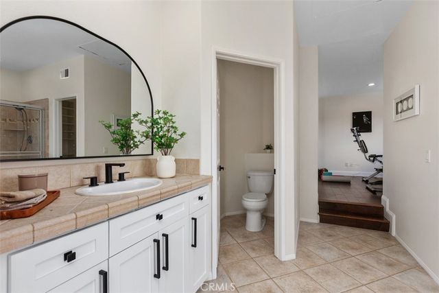 11 Coastal Oak, Aliso Viejo, CA 92656