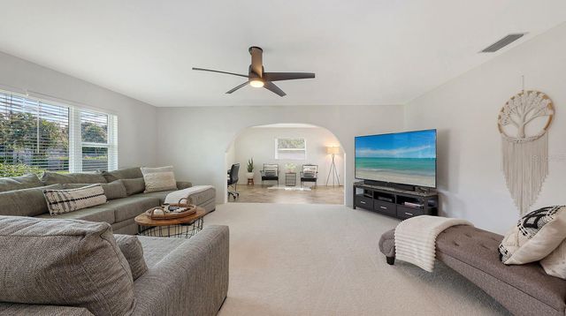 6717 ROXBURY DRIVE, Sarasota, FL 34231