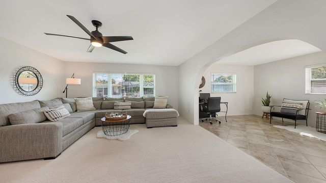 6717 ROXBURY DRIVE, Sarasota, FL 34231