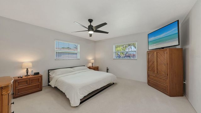 6717 ROXBURY DRIVE, Sarasota, FL 34231