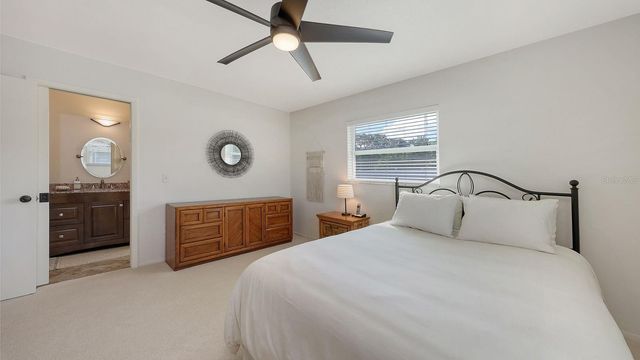 6717 ROXBURY DRIVE, Sarasota, FL 34231