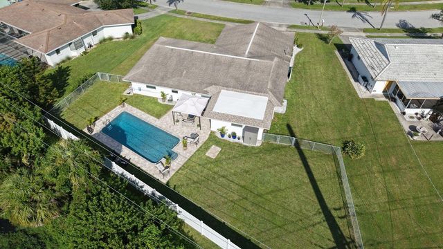 6717 ROXBURY DRIVE, Sarasota, FL 34231