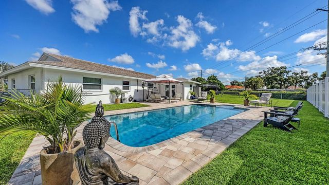 6717 ROXBURY DRIVE, Sarasota, FL 34231