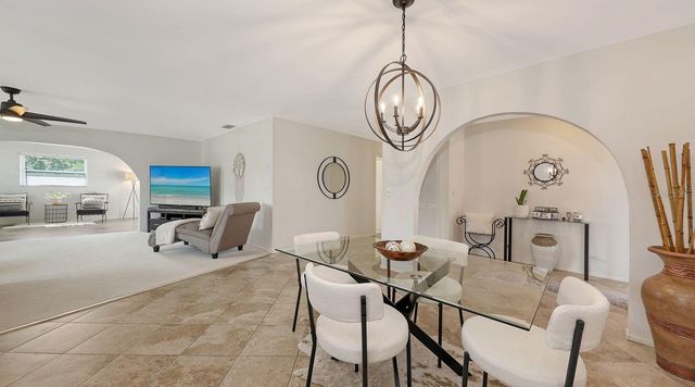 6717 ROXBURY DRIVE, Sarasota, FL 34231