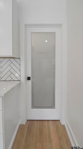 224 County Road 2766, Mineola, TX 75773