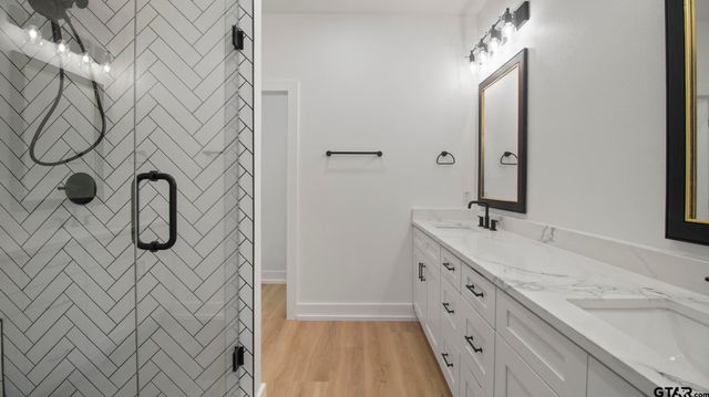 224 County Road 2766, Mineola, TX 75773