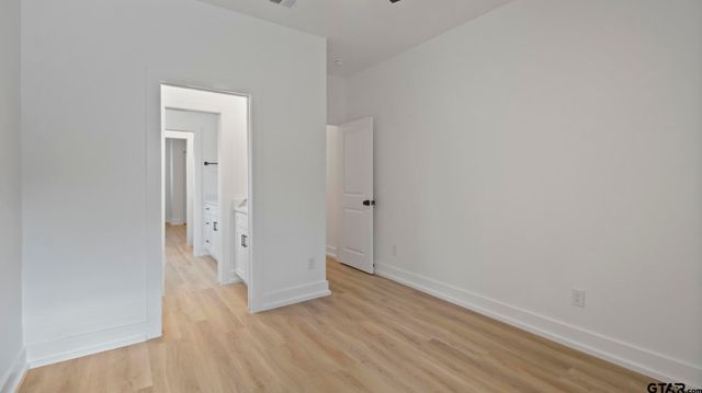 224 County Road 2766, Mineola, TX 75773