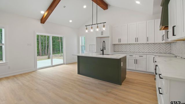 224 County Road 2766, Mineola, TX 75773