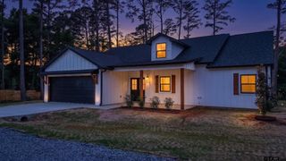 224 County Road 2766, Mineola, TX 75773