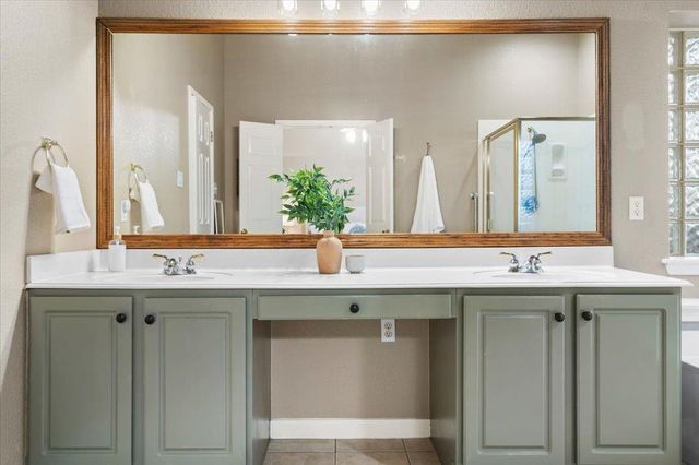 920 Savanna LN, Cedar Park, TX 78613