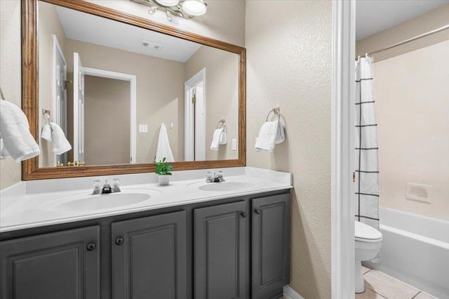 920 Savanna LN, Cedar Park, TX 78613