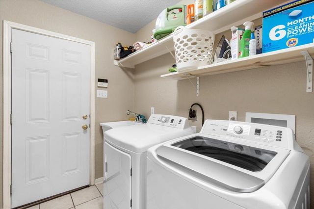 920 Savanna LN, Cedar Park, TX 78613