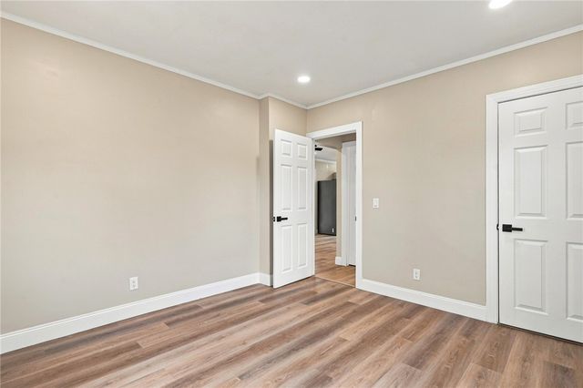 90 Natick Avenue, Warwick, RI 02886
