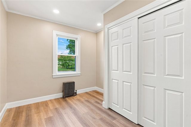 90 Natick Avenue, Warwick, RI 02886